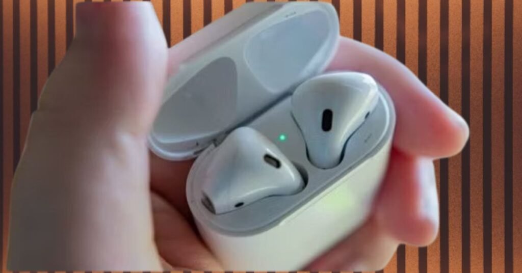 Why is My Airpod Case Flashing Green